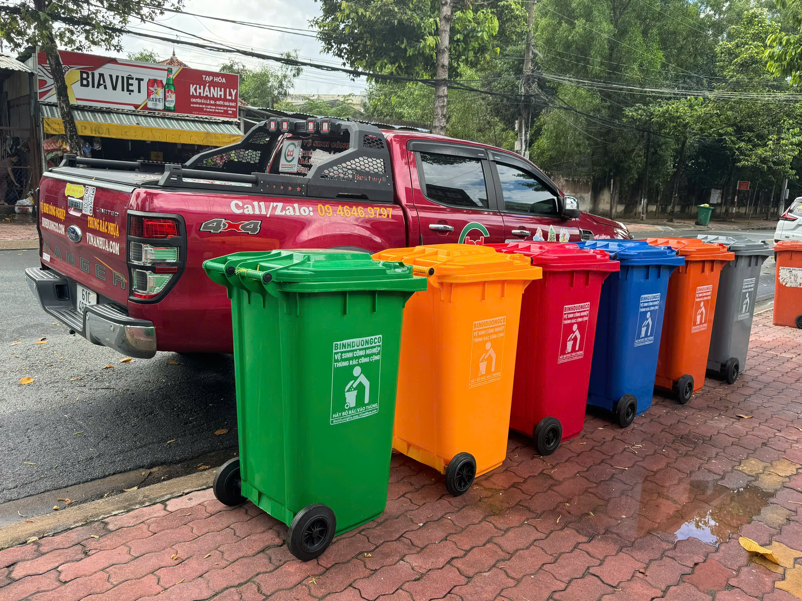 Thùng Rác Nhựa 240L
